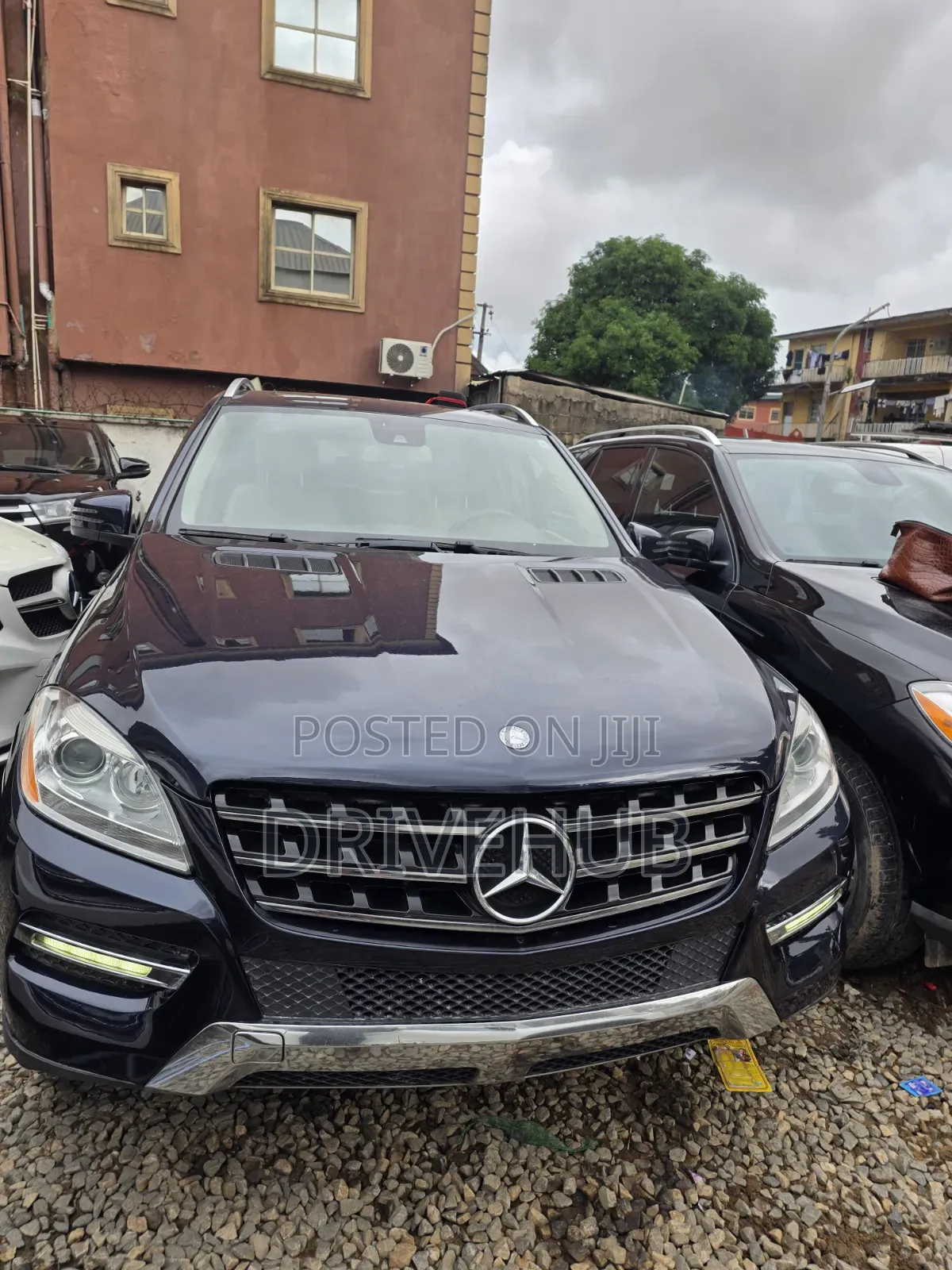 Mercedes-Benz M Class 2012 Blue