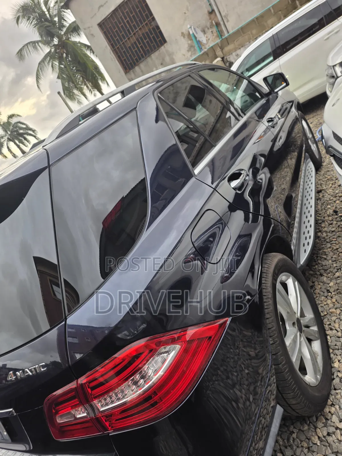 Mercedes-Benz M Class 2012 Blue
