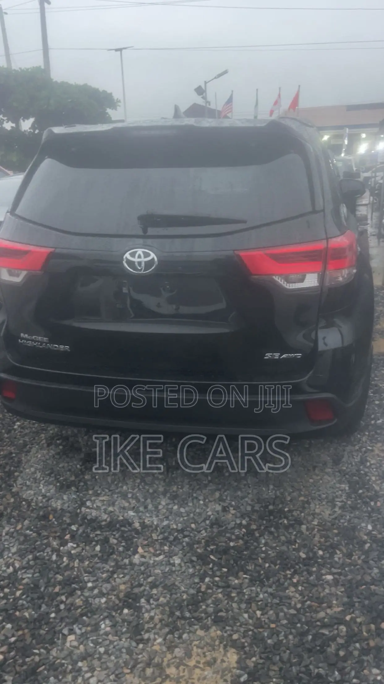Toyota Highlander SE 4x4 V6 (3.5L 6cyl 8A) 2018 Black
