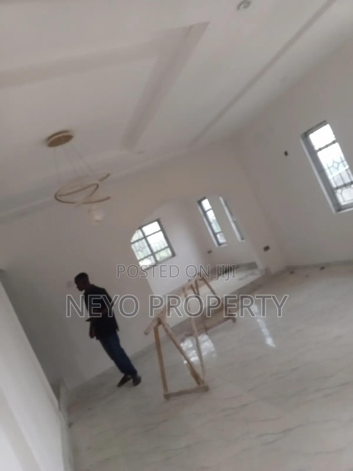5bdrm Bungalow in Ire 2 Agufoye, Igbogbo for rent
