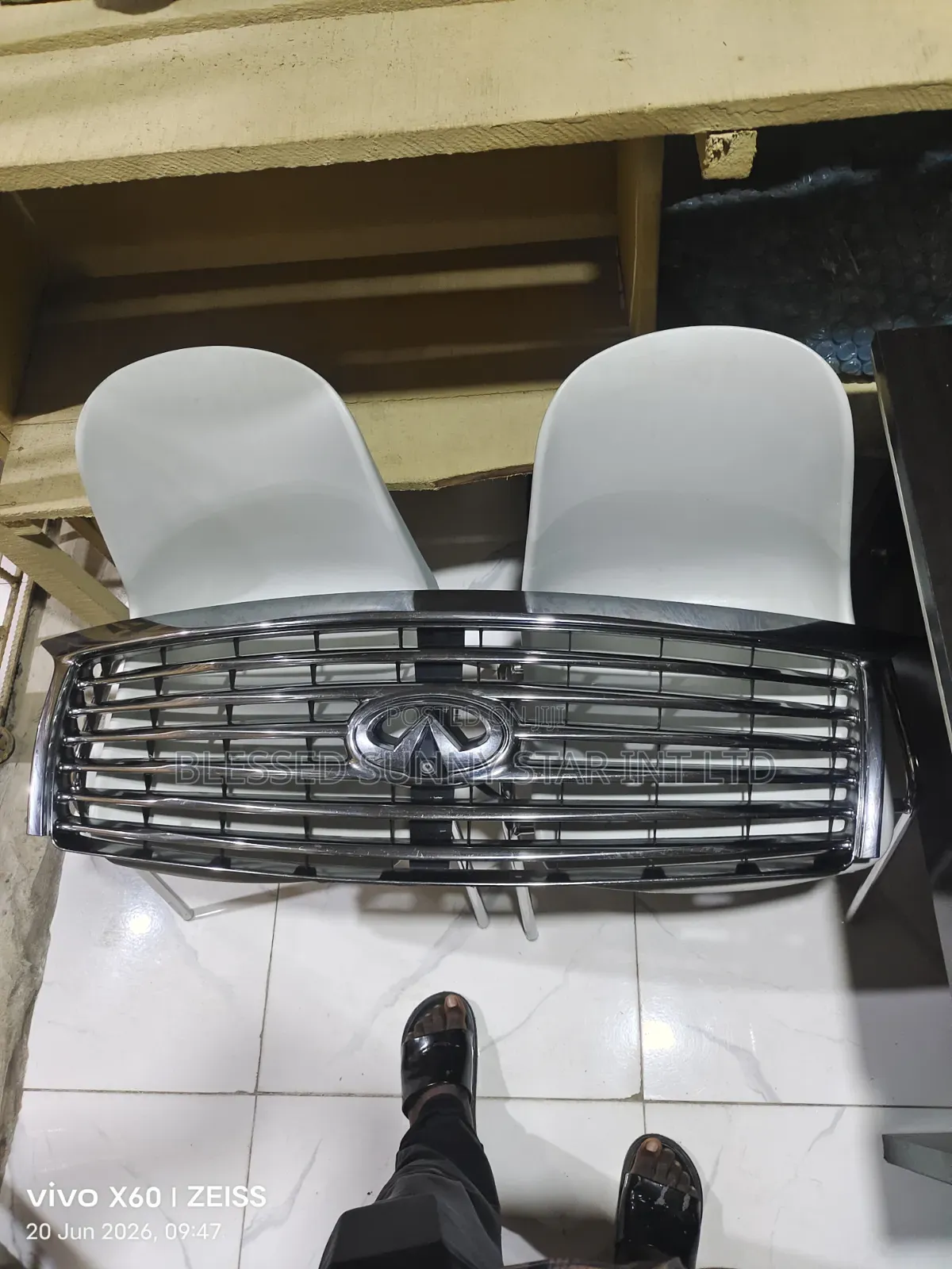 Front Grill Infiniti Qx56 2012 to 2016
