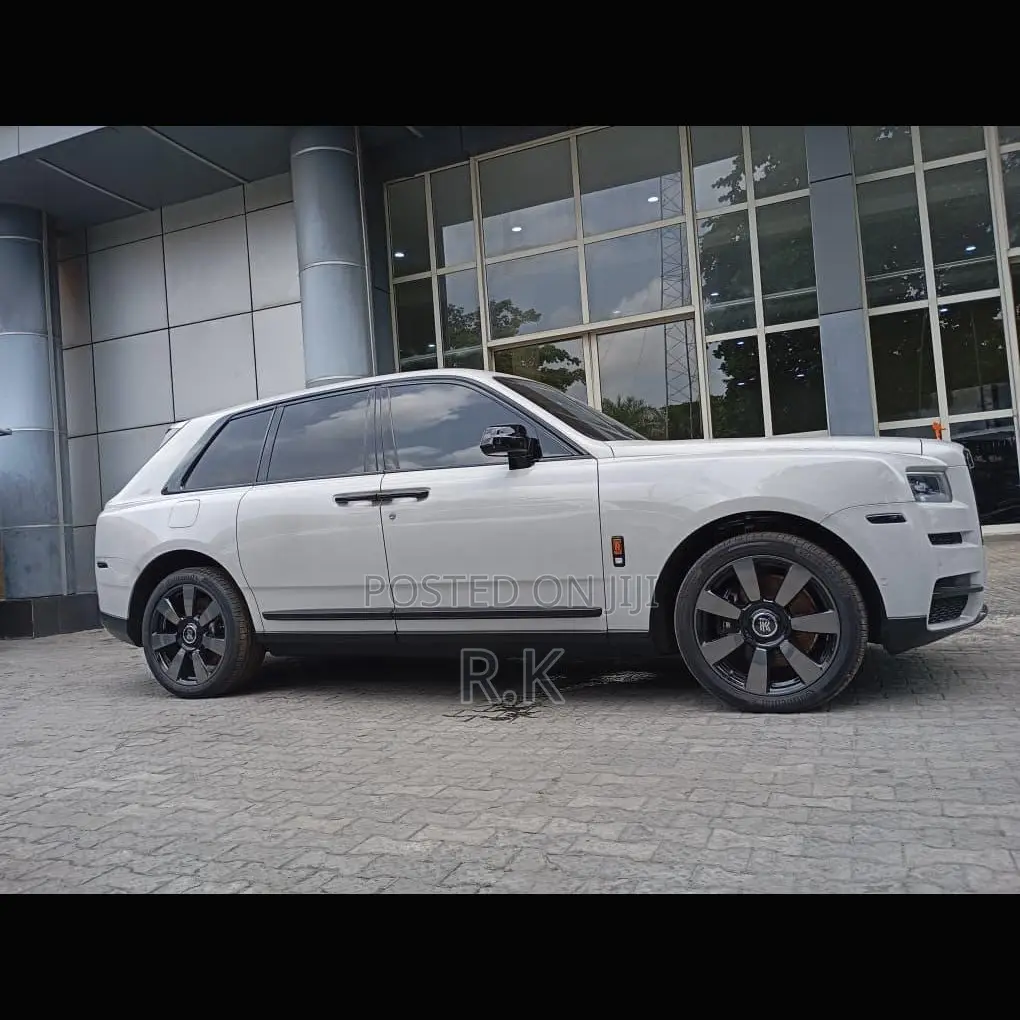 Rolls-Royce Cullinan 2021 White