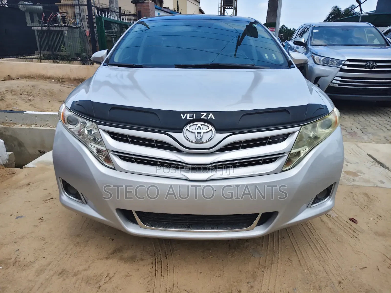 Toyota Venza 2011 Silver