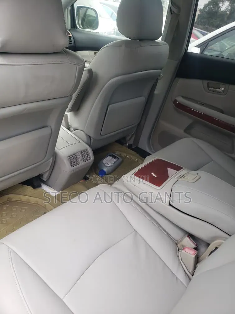 Toyota Venza 2011 Silver