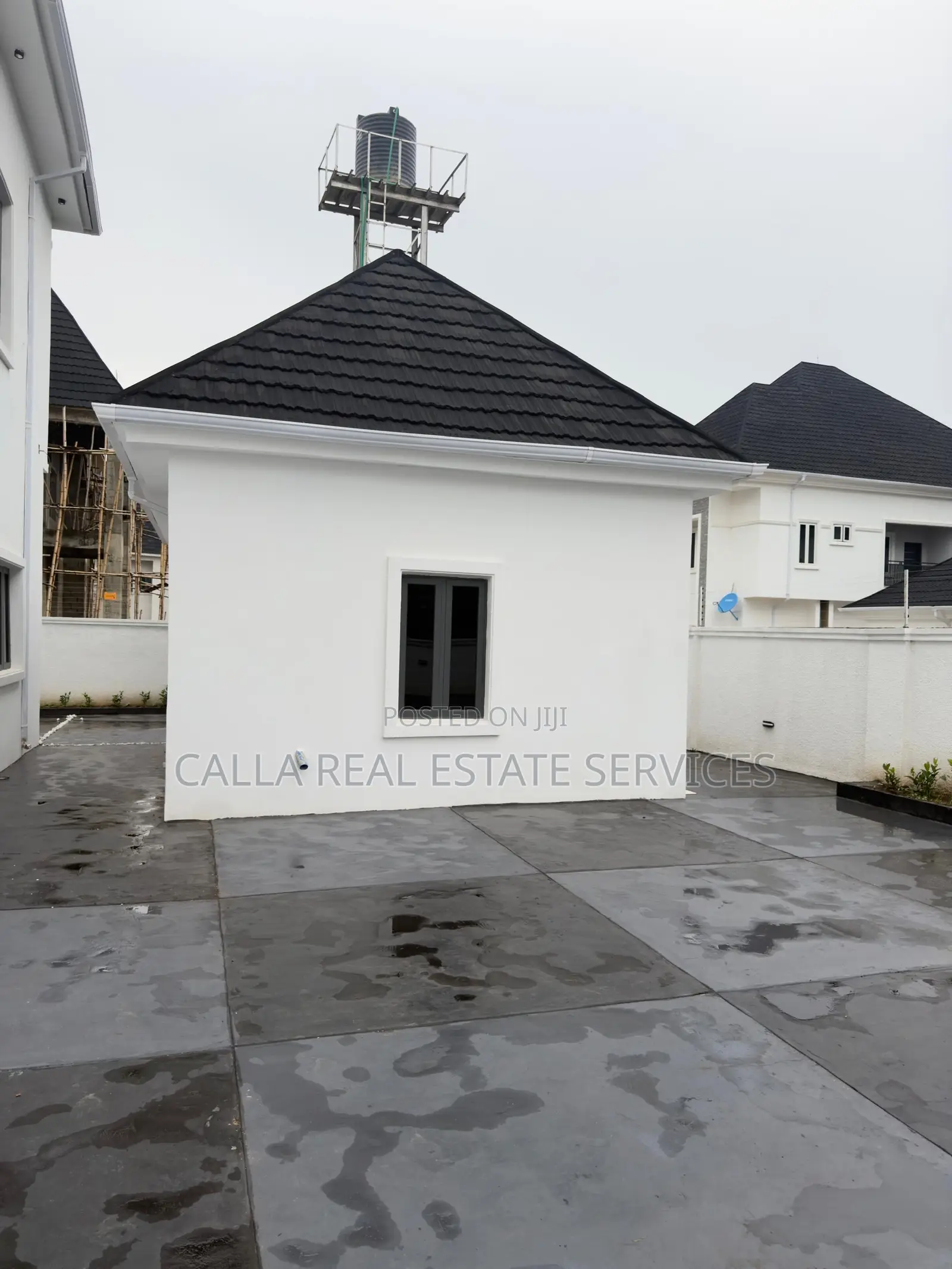 5bdrm Duplex in Karsana for sale