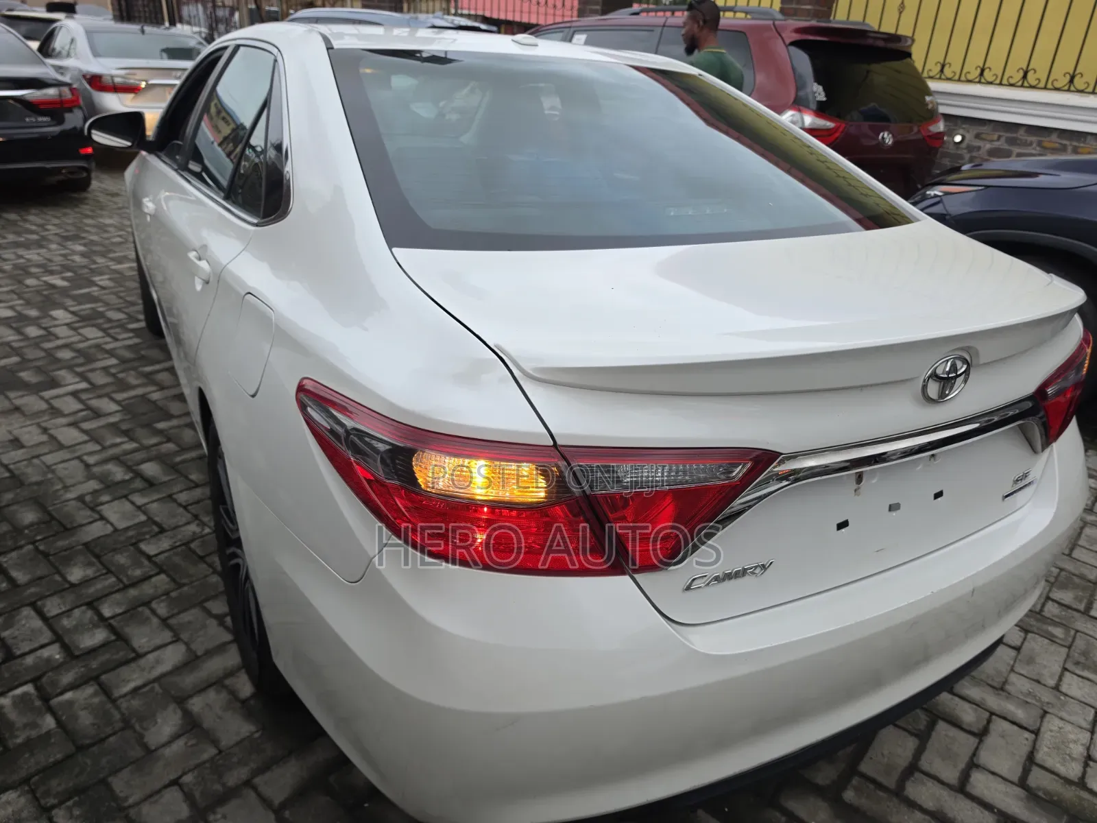 Toyota Camry 2016 White