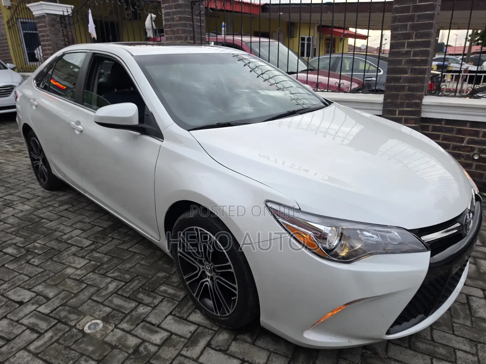 Toyota Camry 2016 White