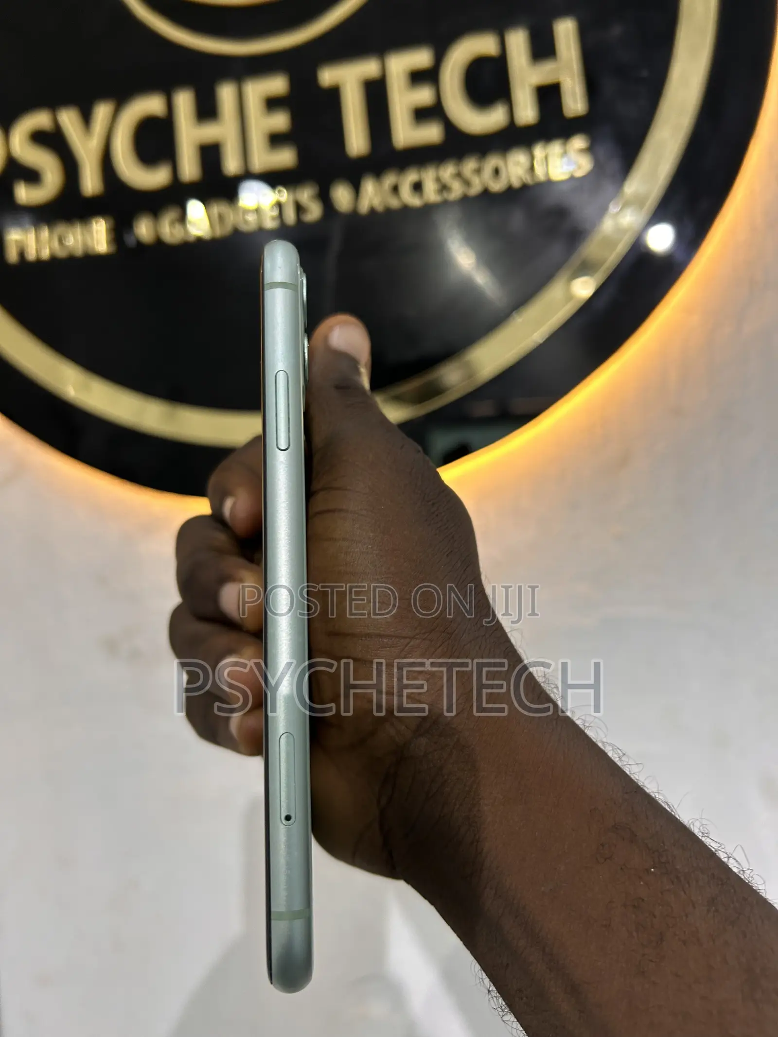 Apple iPhone 11 64 GB Green