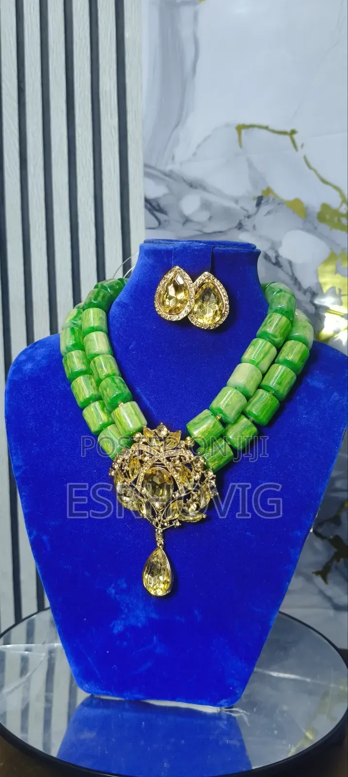 2 in 1 Green Marble Neck Bead Paired With Matching Earrings