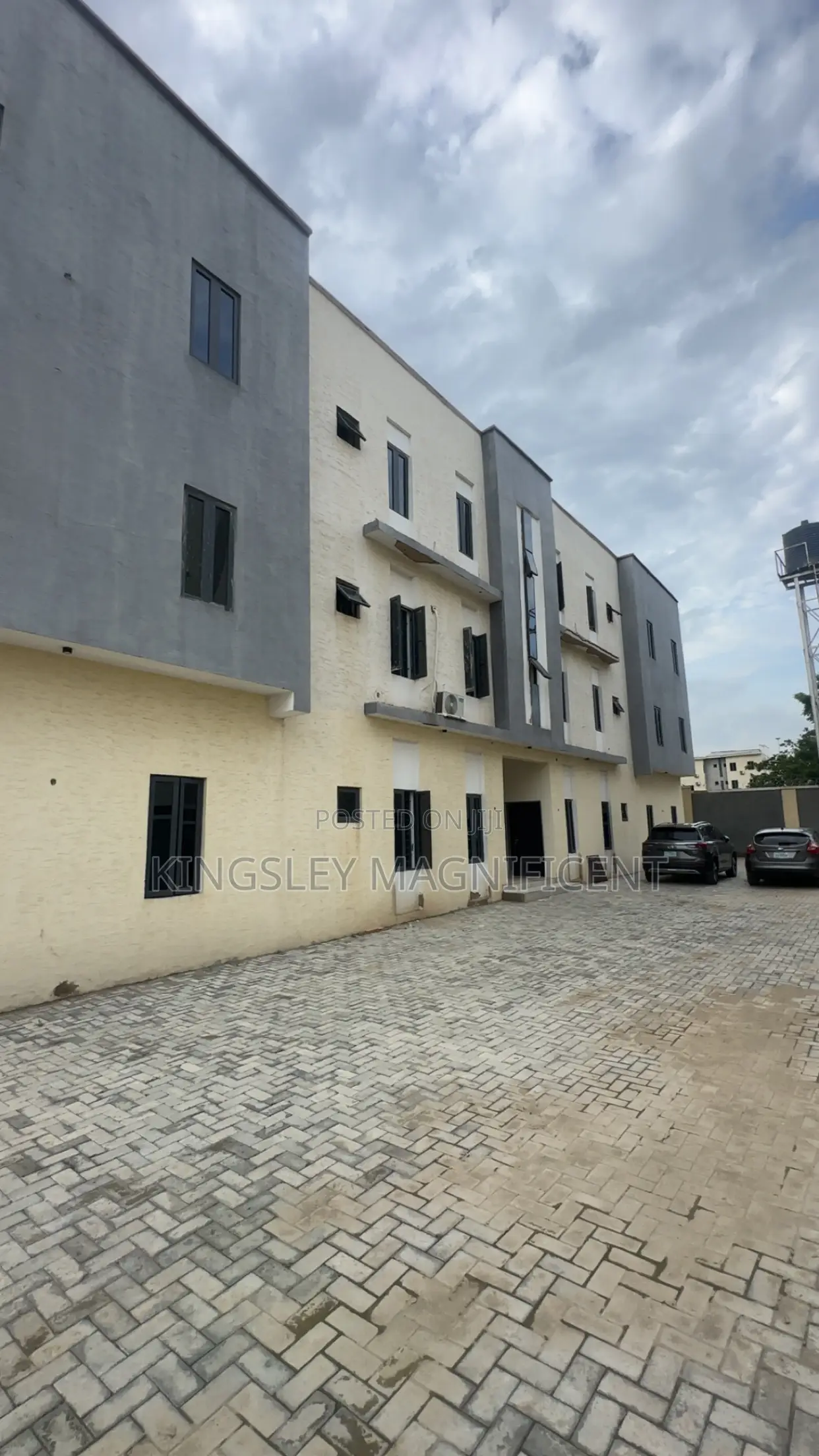 3bdrm Block of Flats in Jahi Gilmore for sale