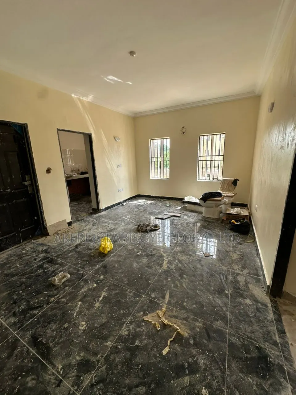 1bdrm Apartment in In An Estate Around, Life Camp for rent