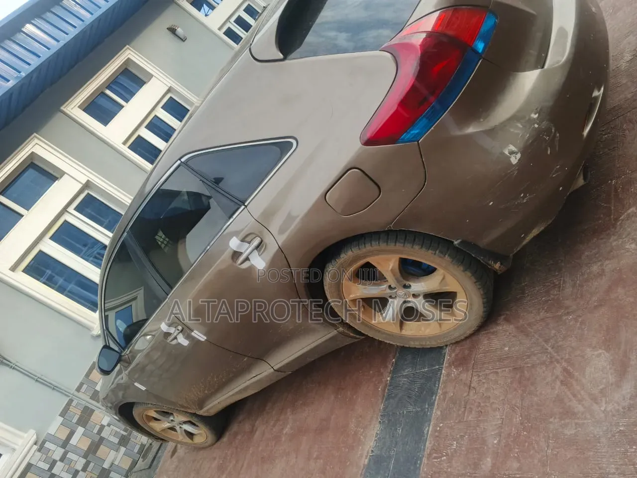 Toyota Venza 2010 Brown