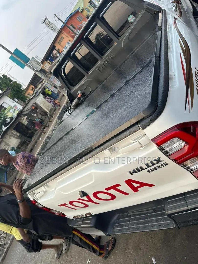 Boot Cover Hilux