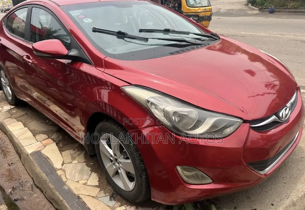 Hyundai Elantra GLS Automatic 2012 Red