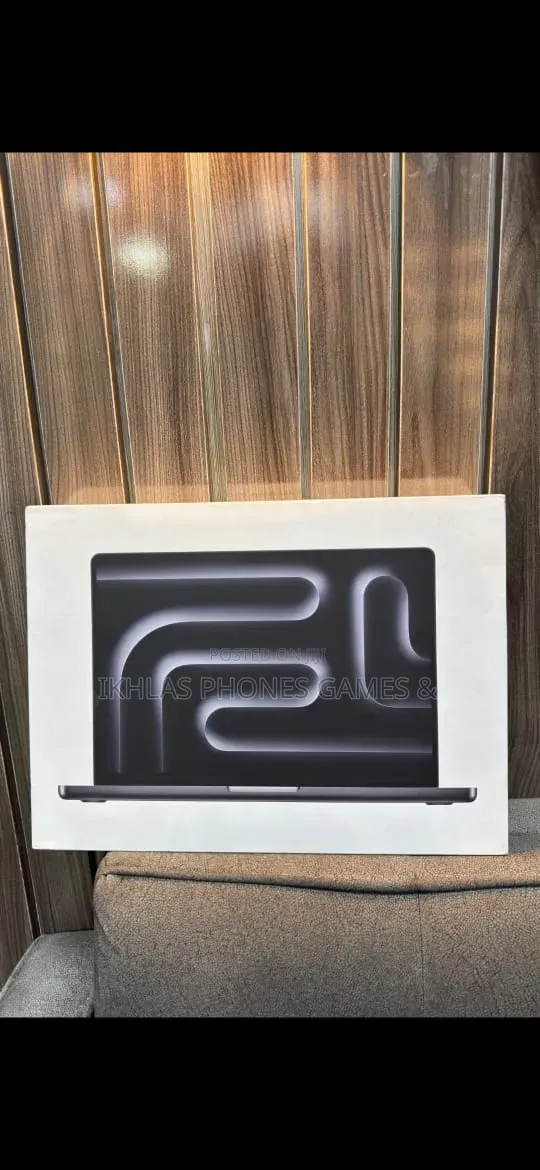 New Laptop Apple MacBook Pro 2026 M5 Max 36GB Apple M5 Max SSD 2T