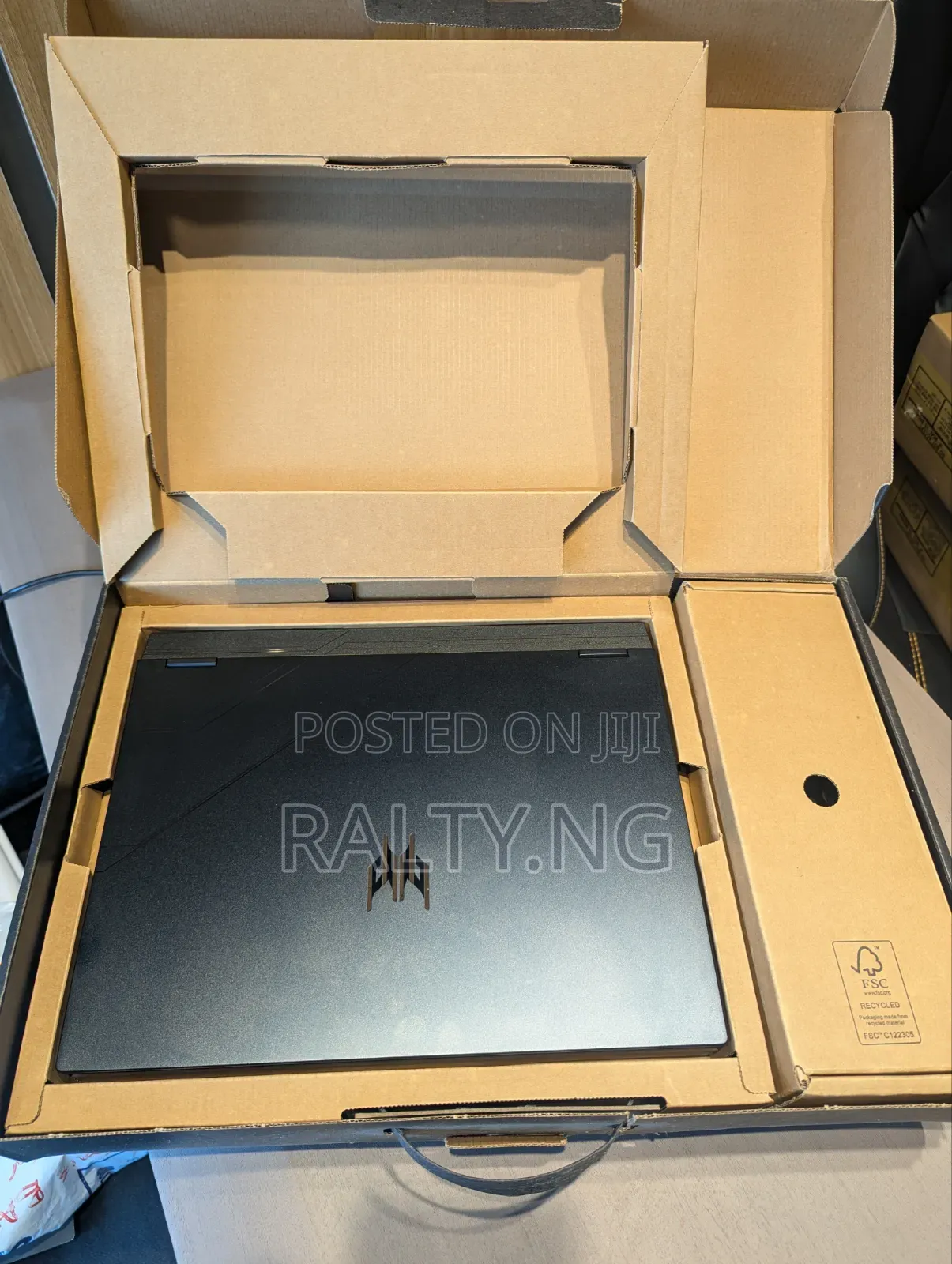 Laptop Acer Predator Helios Neo 14 16GB Intel Core Ultra 7 SSD 1T