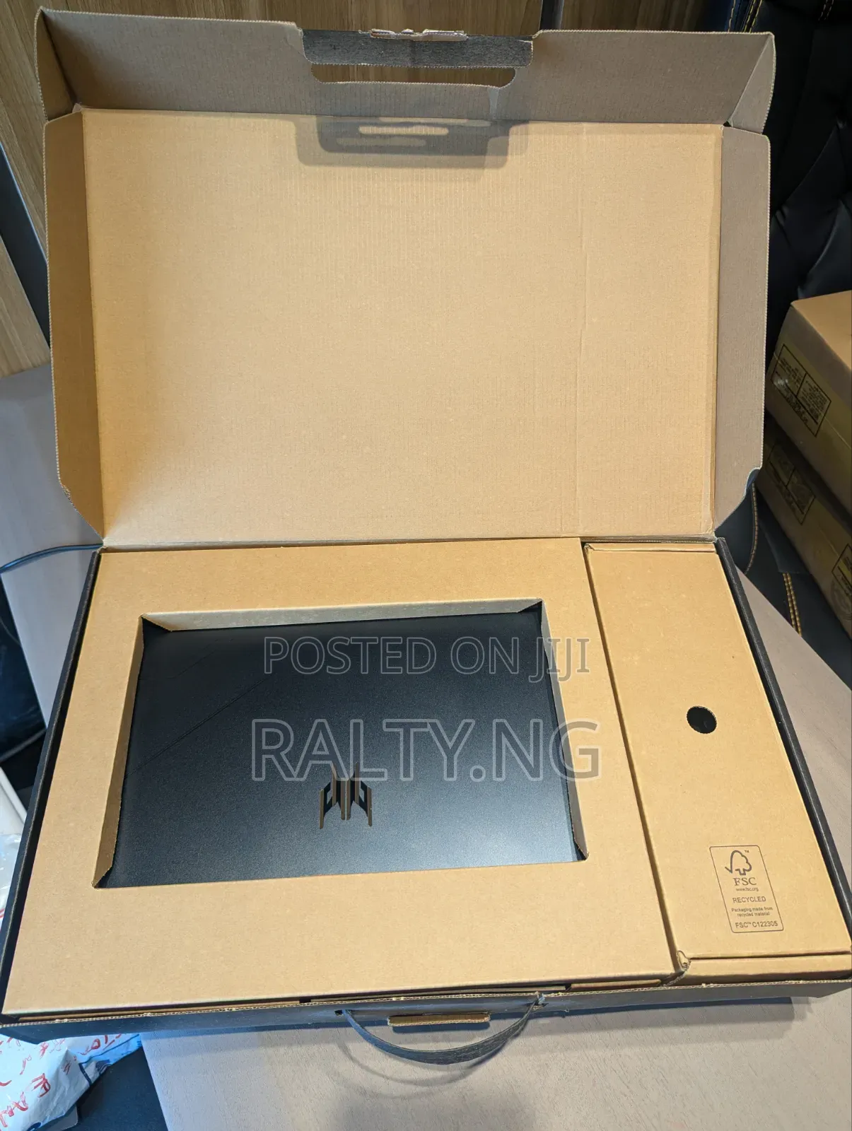 Laptop Acer Predator Helios Neo 14 16GB Intel Core Ultra 7 SSD 1T