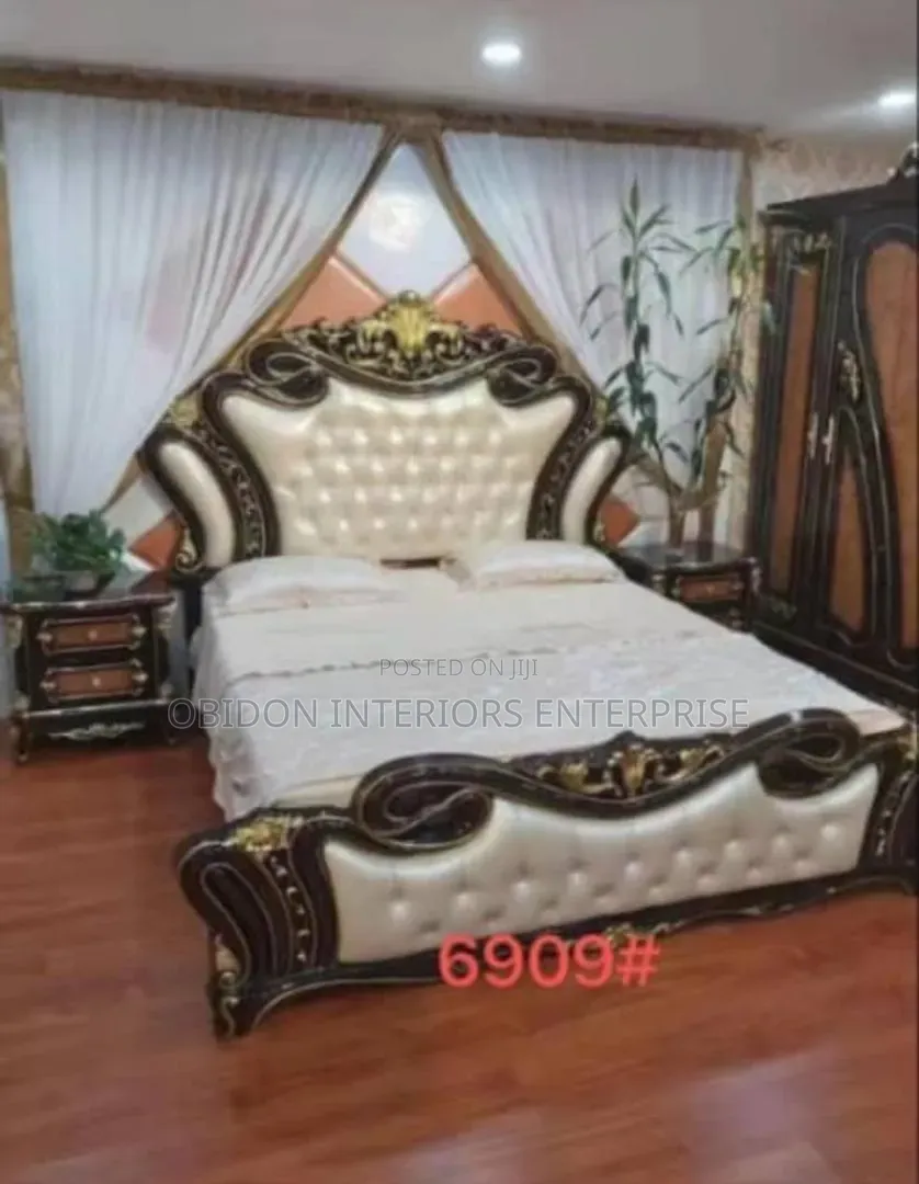 Quality Set of Bed With Out Mattress Royal