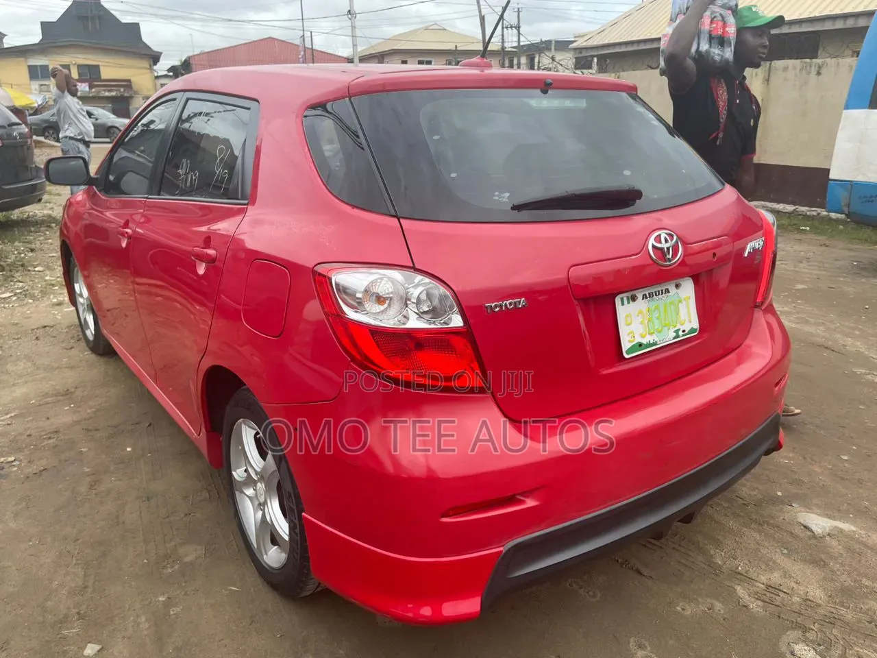 Toyota Matrix Hatchback FWD (1.8L 4cyl 5M) 2008 Red