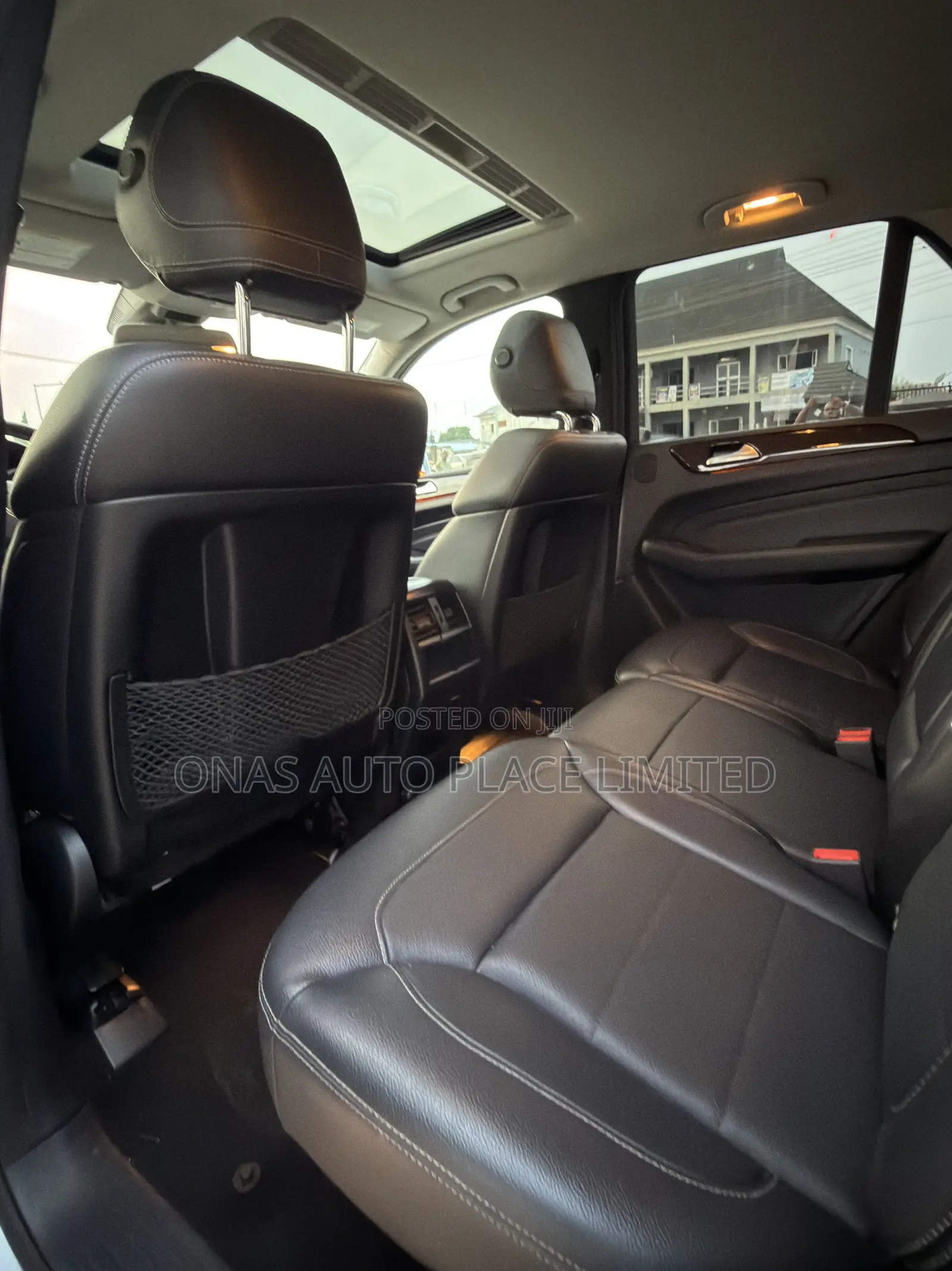 Mercedes-Benz M Class ML350 4MATIC 4dr SUV AWD (3.5L 6cyl 7A) 2014