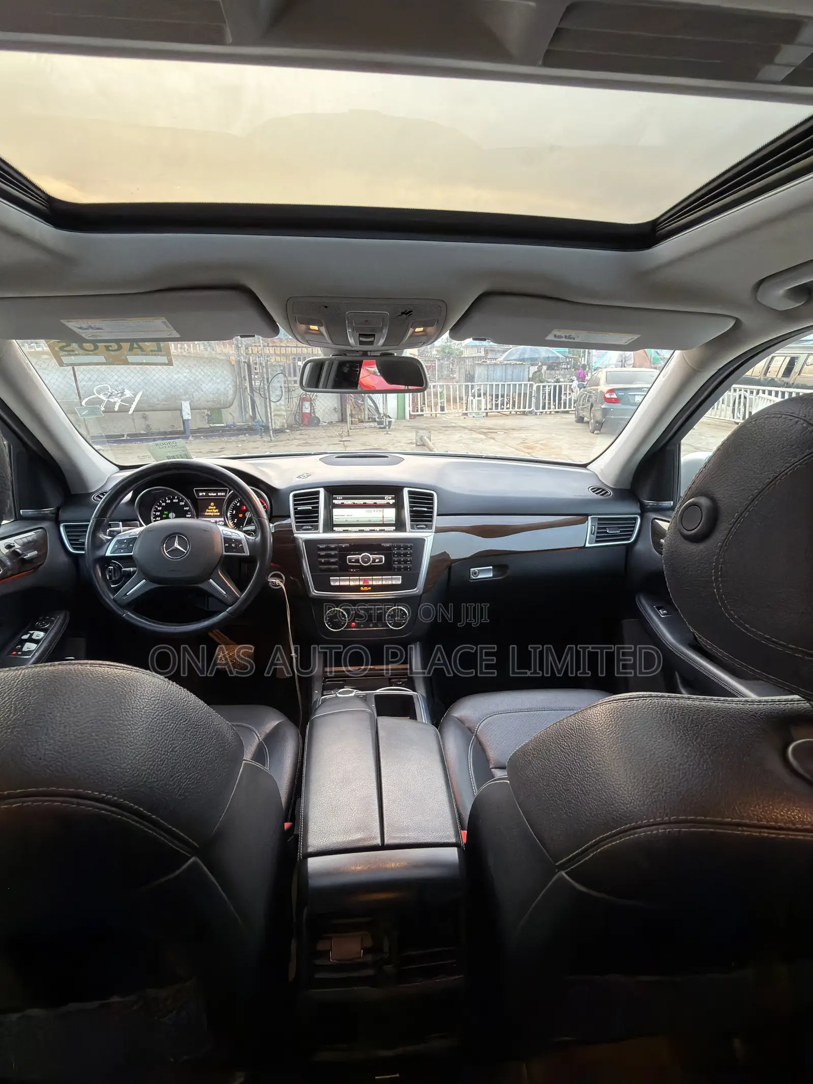Mercedes-Benz M Class ML350 4MATIC 4dr SUV AWD (3.5L 6cyl 7A) 2014