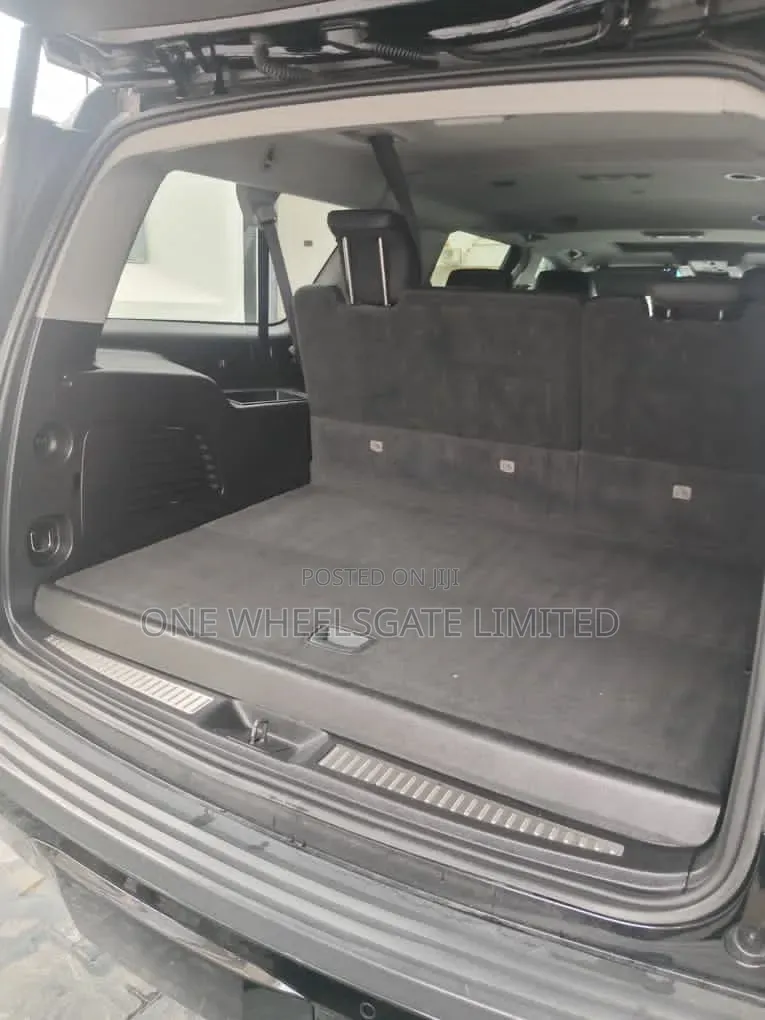 Cadillac Escalade ESV 2020 Black
