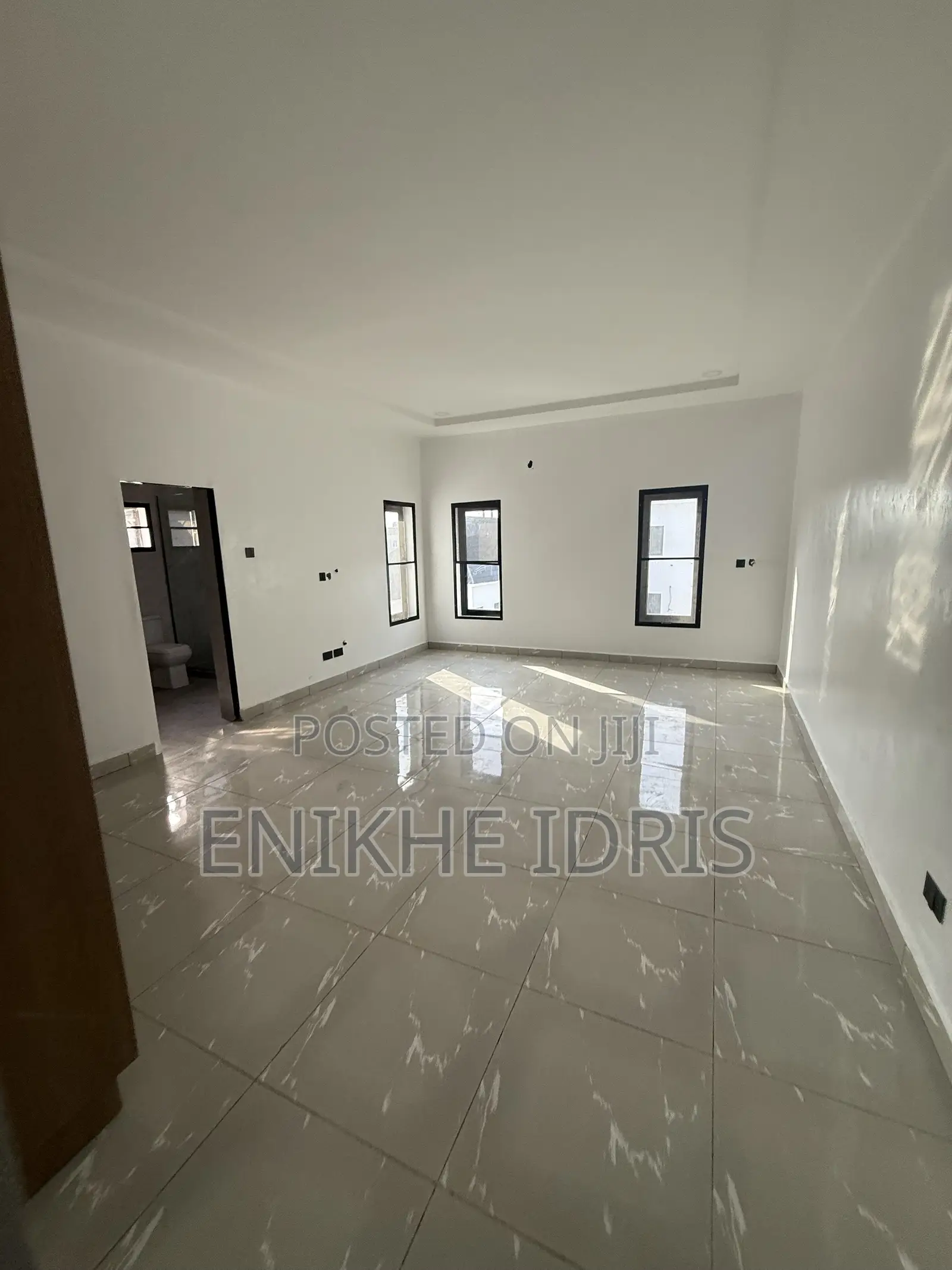 3bdrm Block of Flats in Nut, Lugbe District for rent