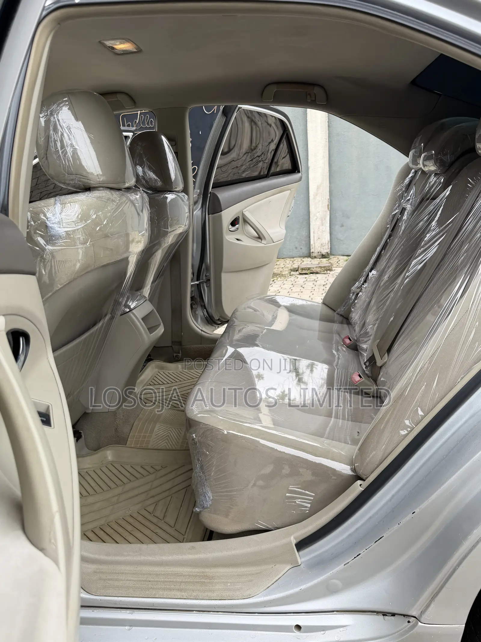 Toyota Camry LE 4dr Sedan (2.4L 4cyl 5A) 2008 Silver