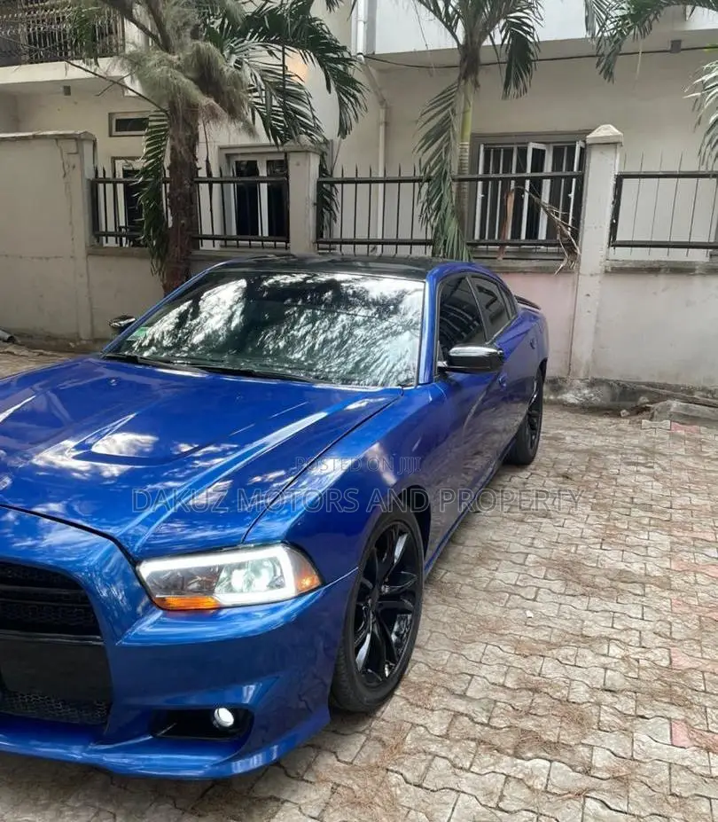 Dodge Charger 2013 Blue