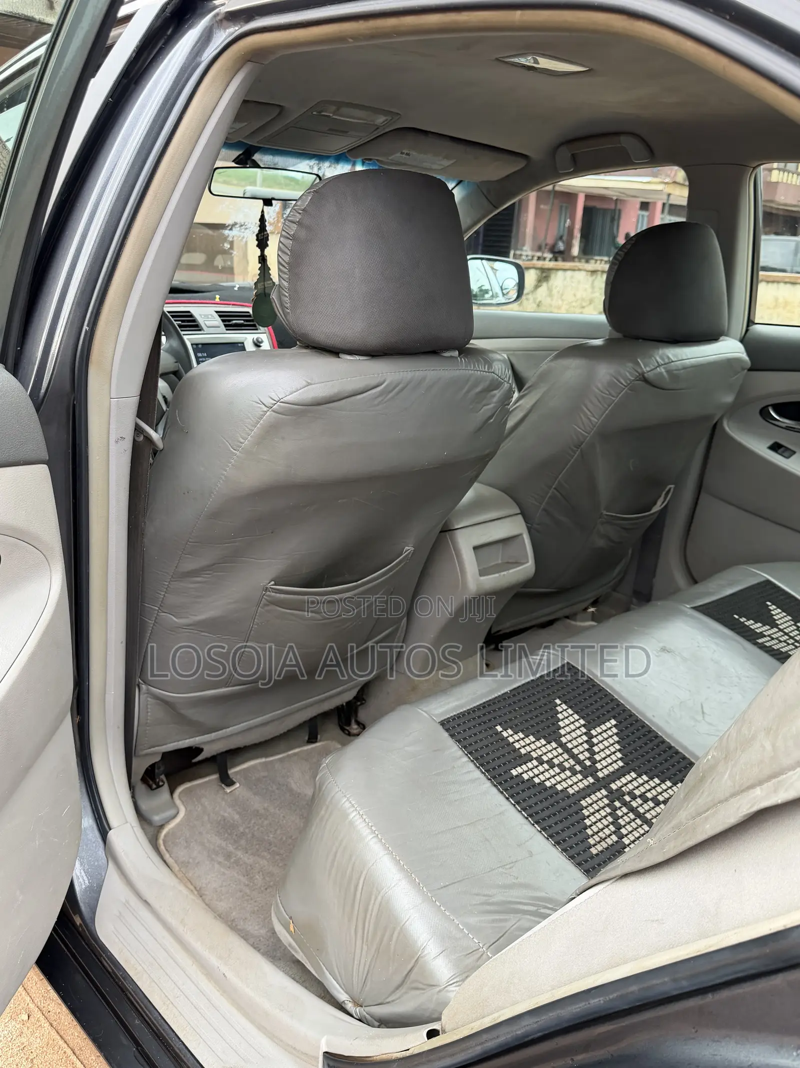 Toyota Camry LE 4dr Sedan (2.4L 4cyl 5A) 2008 Gray