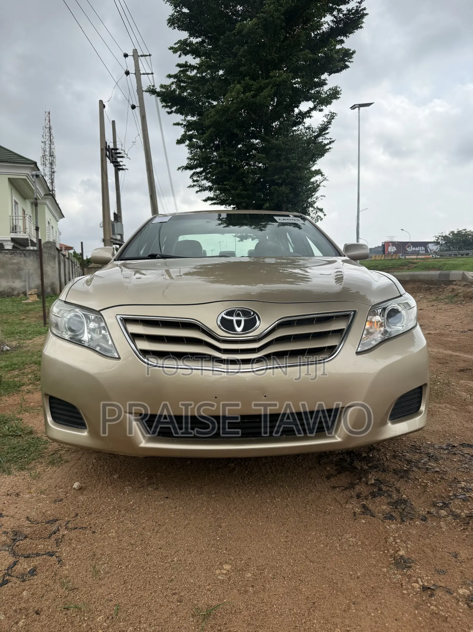 Toyota Camry 2009 Gold