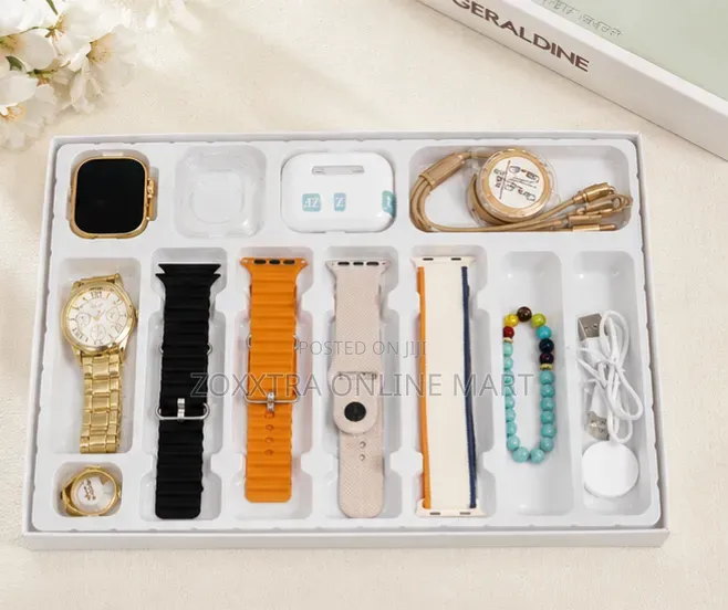 Y3000 Ultra 3 – 12-in-1 Premium Smart Watch Gift Set