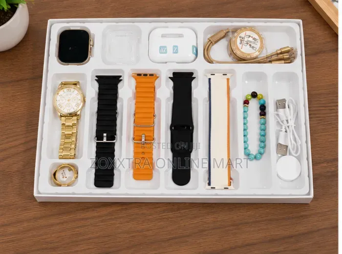 Y3000 Ultra 3 – 12-in-1 Premium Smart Watch Gift Set