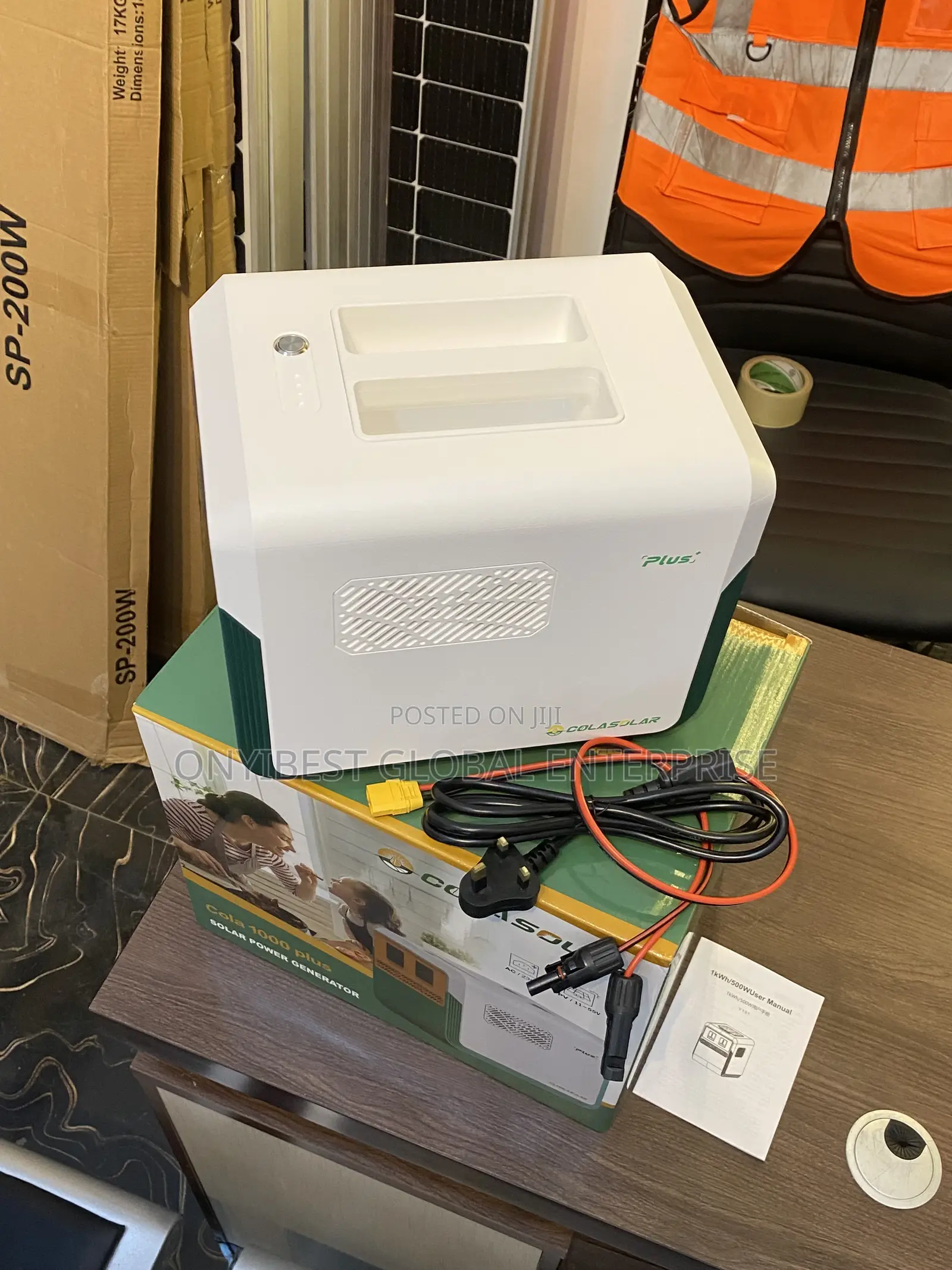 Clean Energy Made Easy – Portable Solar Power Station