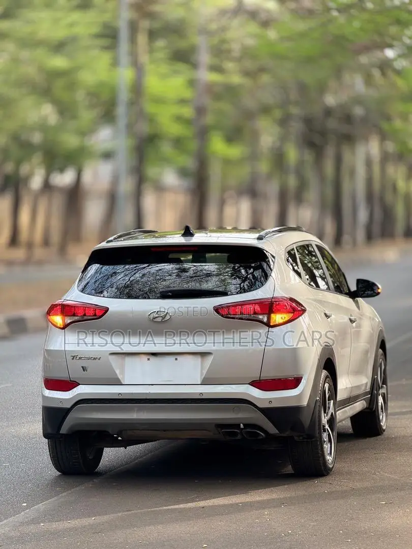 Hyundai Tucson SE FWD 2018 Gray