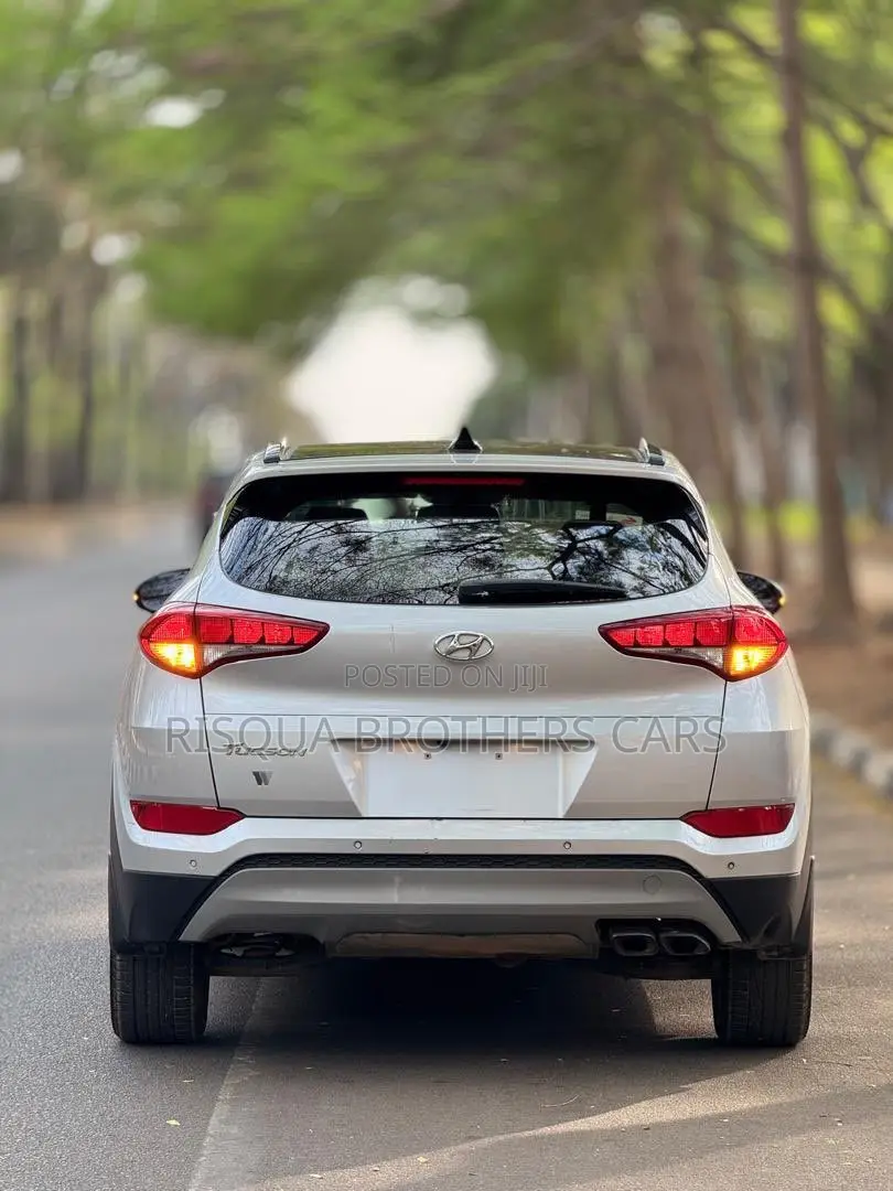 Hyundai Tucson SE FWD 2018 Gray