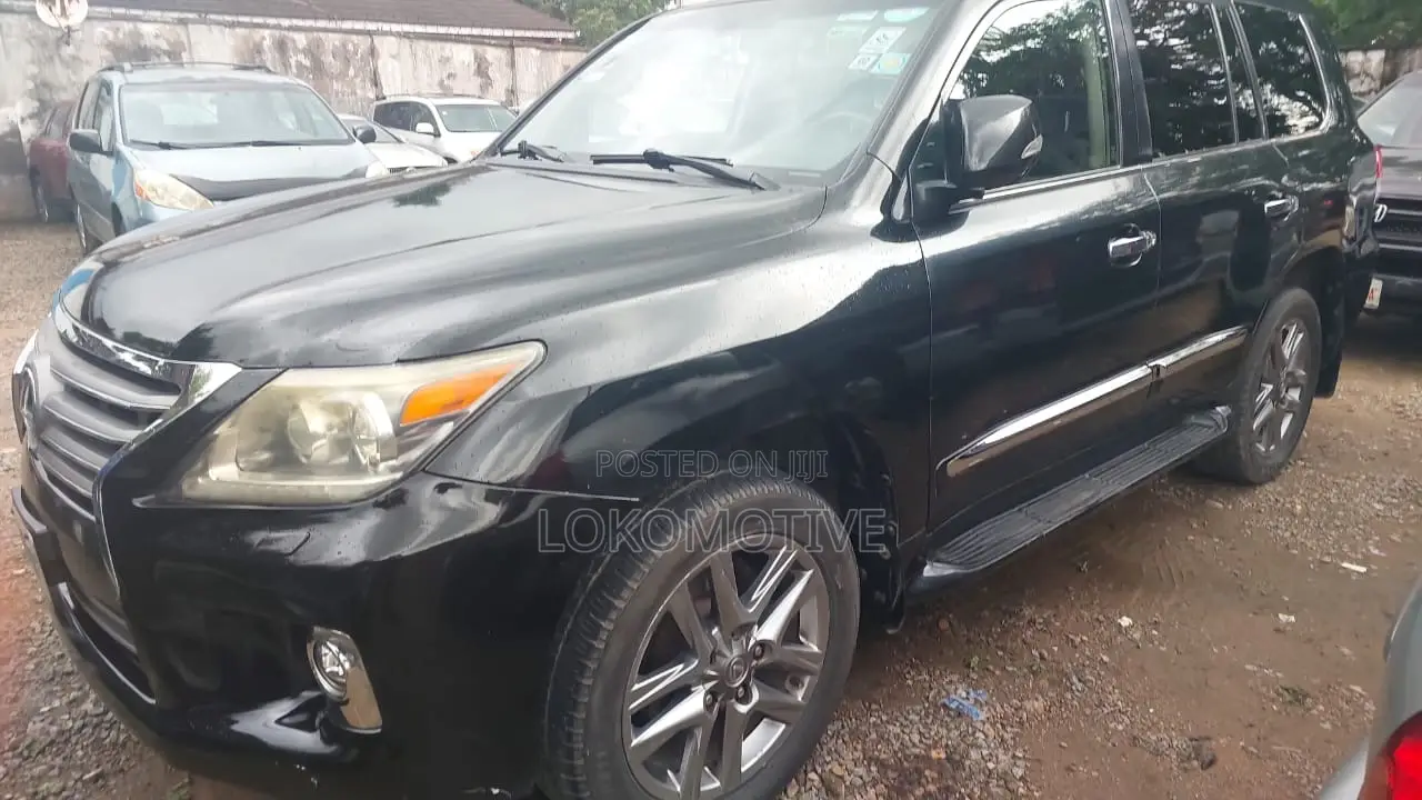 Lexus LX 570 AWD 2014 Black