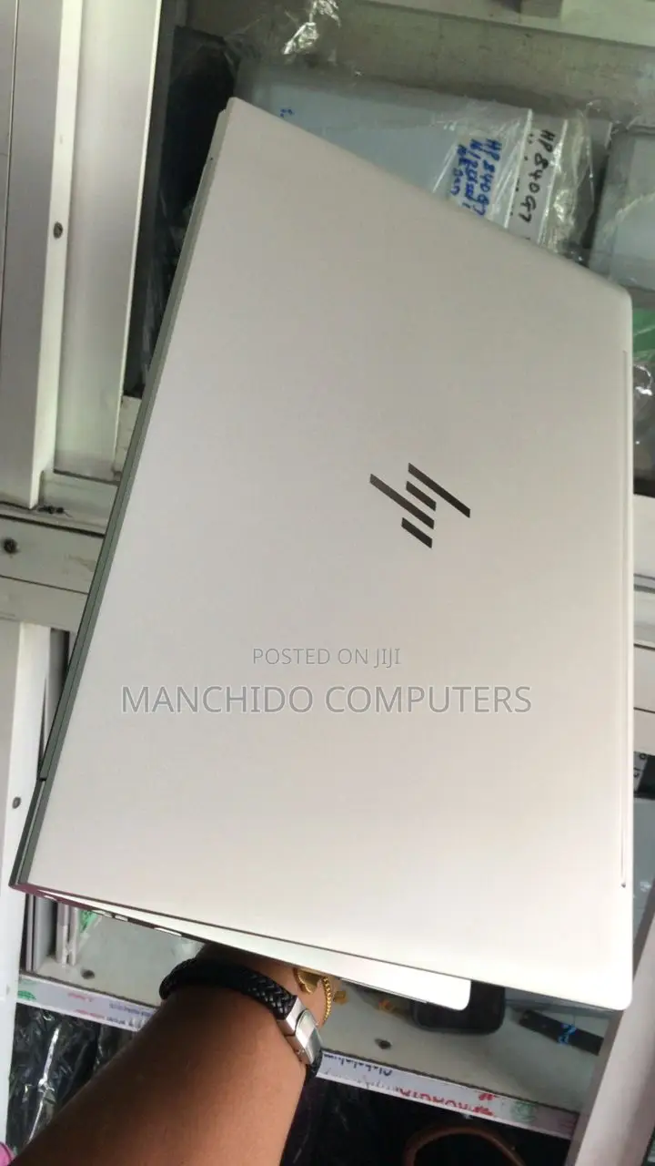 Laptop HP EliteBook 640 G10 16GB Intel Core i5 SSD 512GB