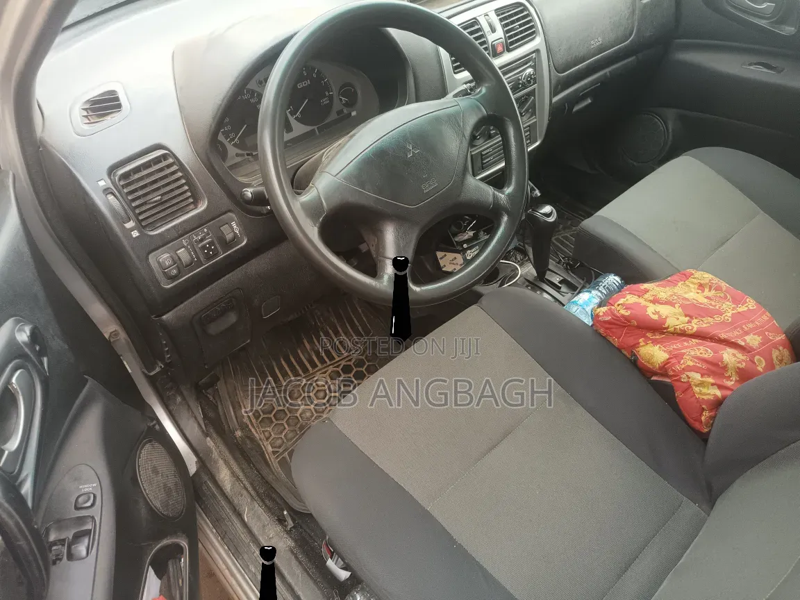 Mitsubishi Spacestar 2006 Silver