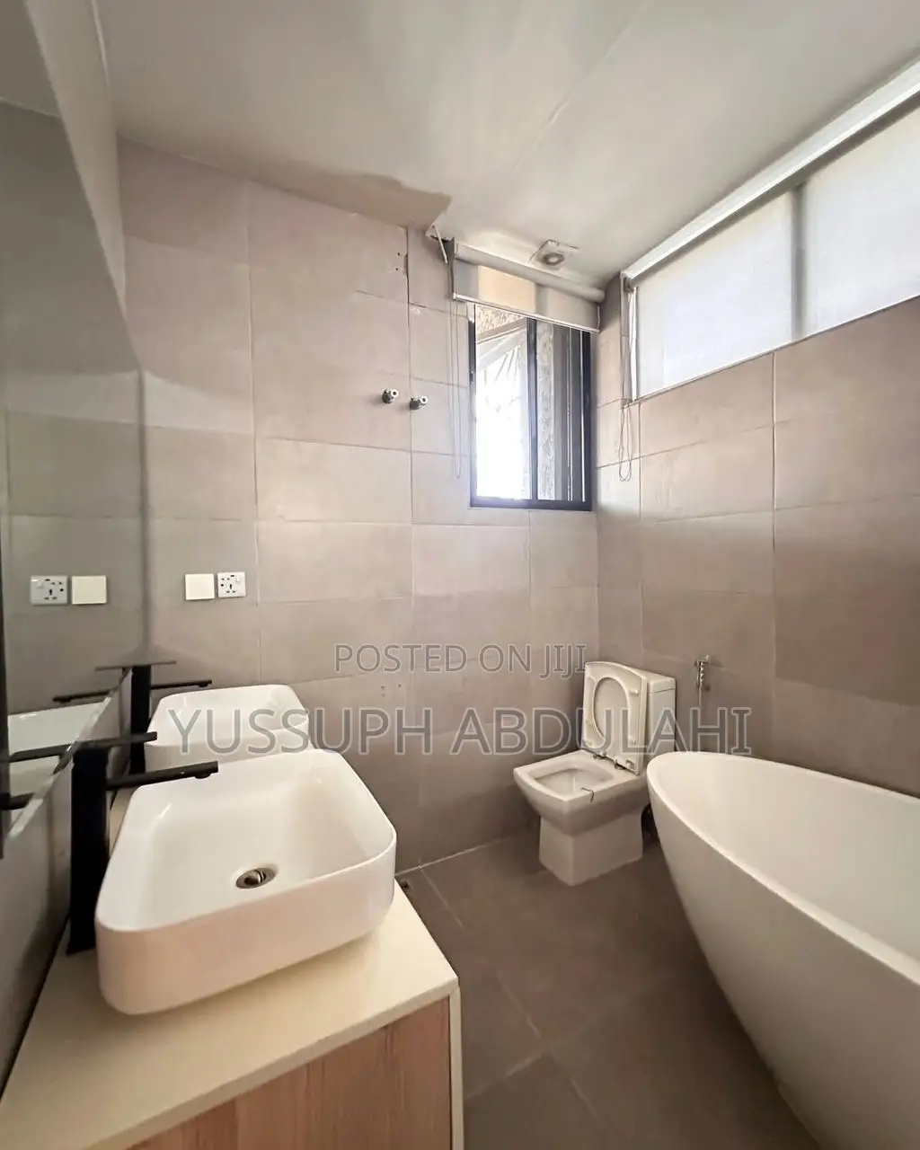 4bdrm Townhouse / Terrace in Lekki Phase1 for rent