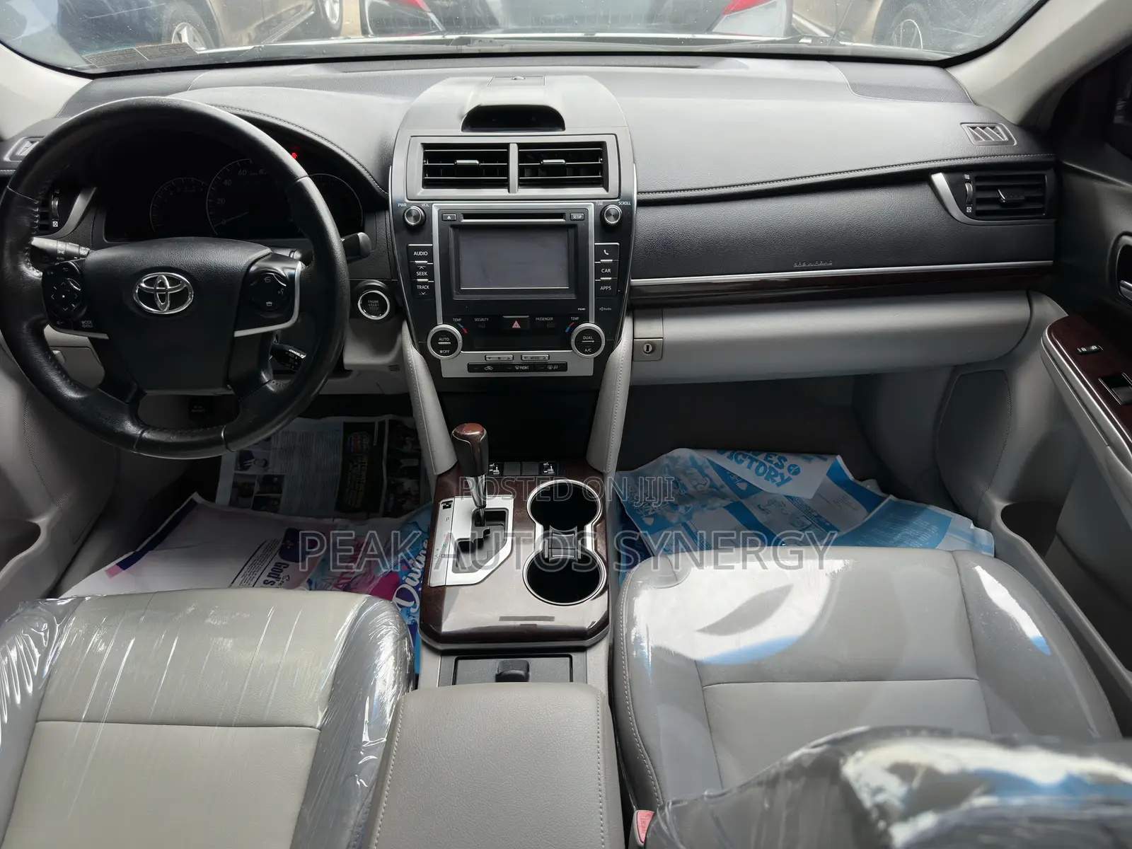 Toyota Camry XLE 4dr Sedan (2.5L 4cyl 6A) 2013 Black