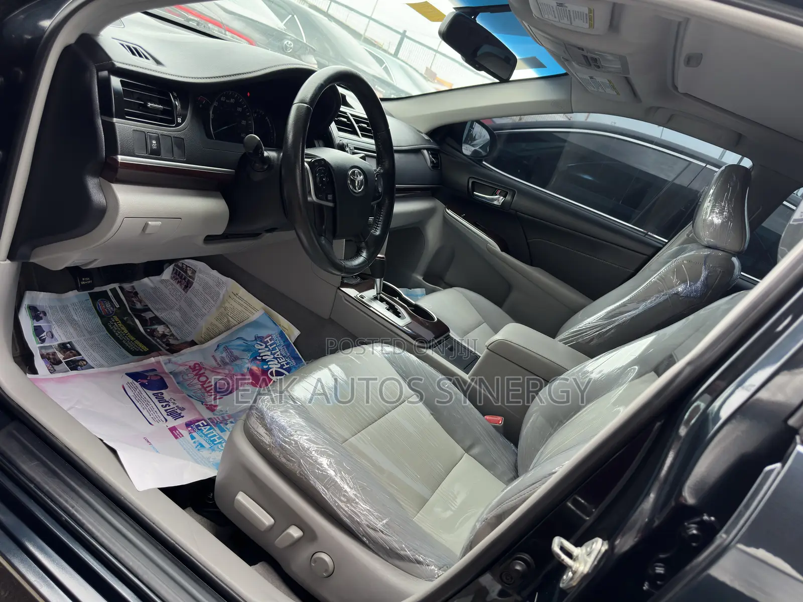 Toyota Camry XLE 4dr Sedan (2.5L 4cyl 6A) 2013 Black