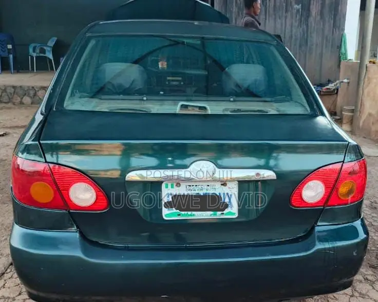 Toyota Corolla 2005 Green