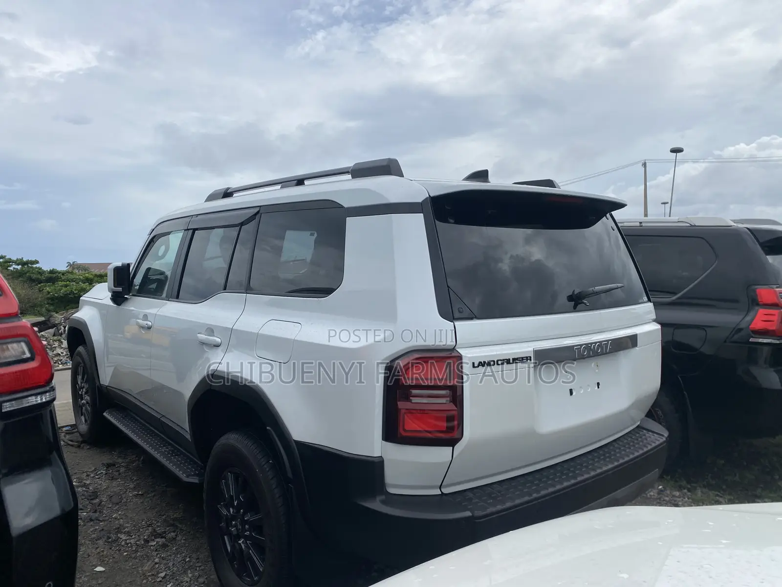 Toyota Land Cruiser Prado 2025 White
