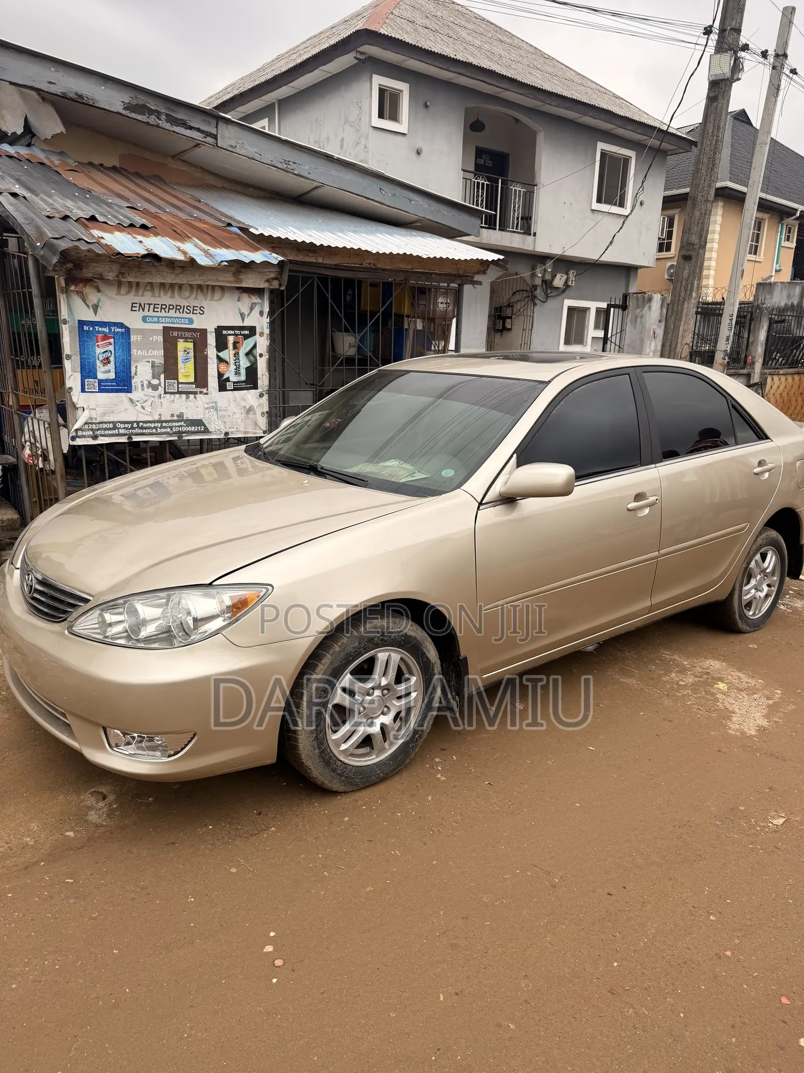 Toyota Camry LE 4dr Sedan (2.4L 4cyl 5A) 2006 Gold