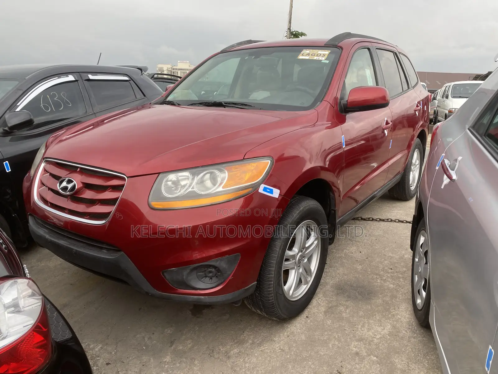 Hyundai Santa Fe 2.2 CRDi Automatic 2011 Red