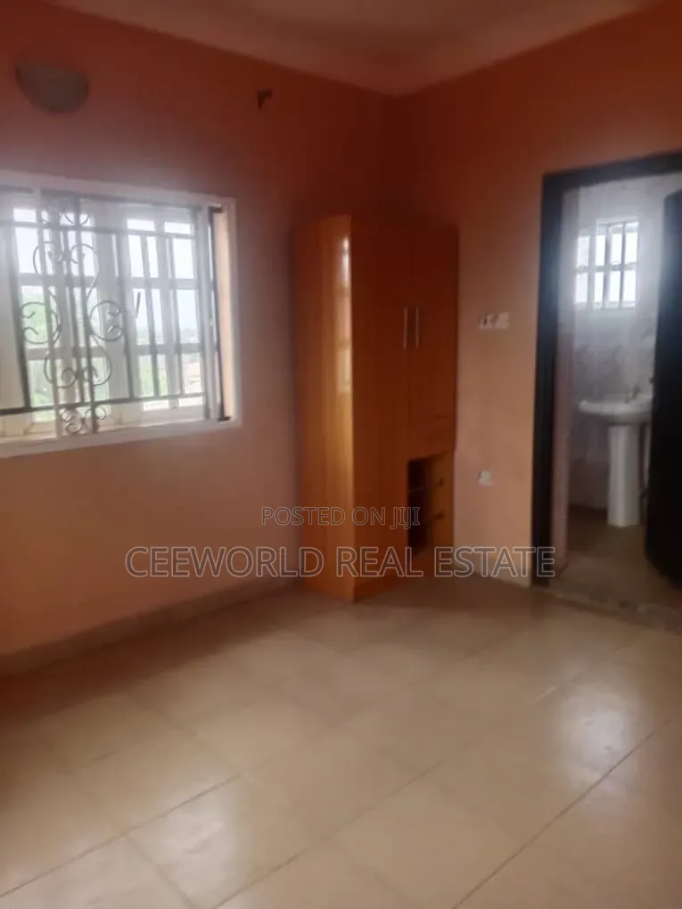 3bdrm Apartment in Iletuntun Nihort, Jericho for rent