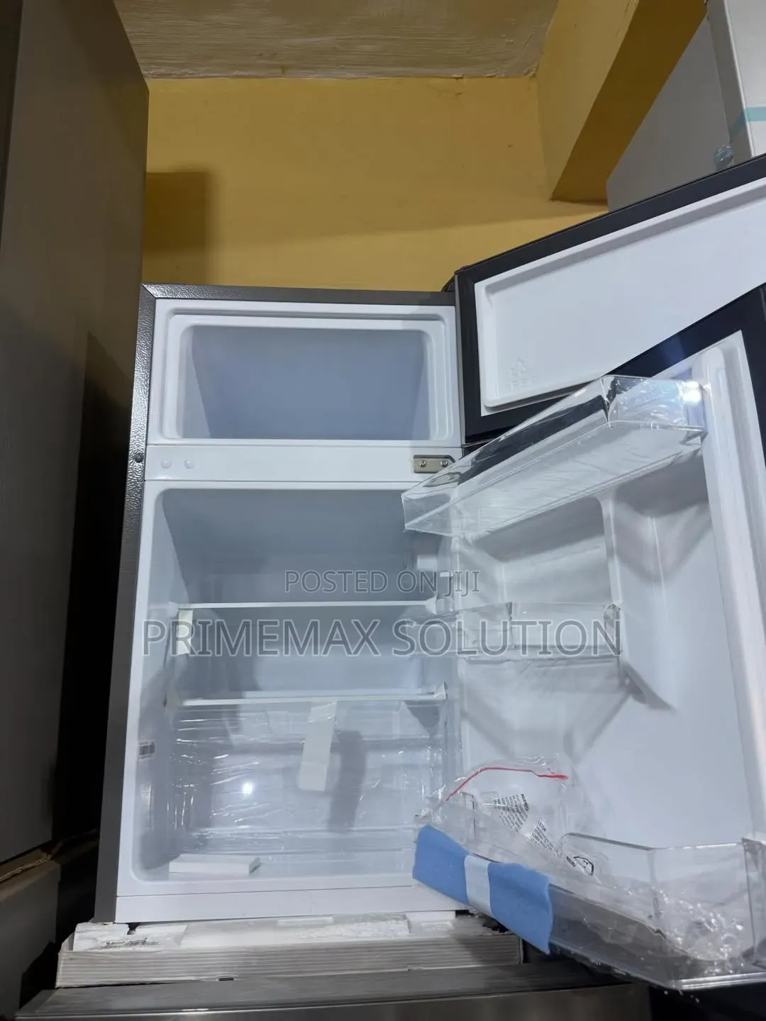Affordable Hisense 87l Top Freezer Refrigerator 120dr