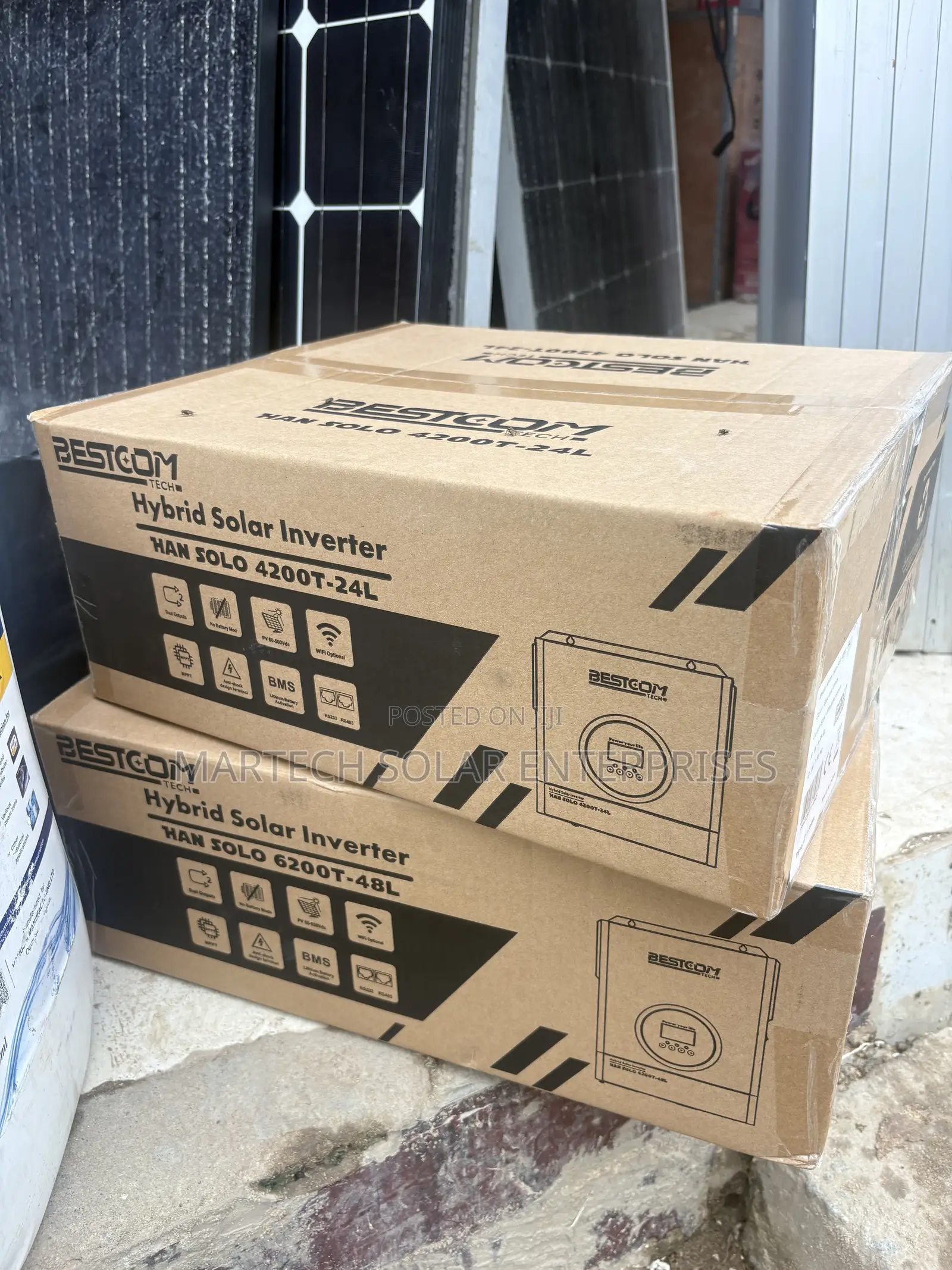 4.2kva/24v Bestcom Hybrid Solar Inverter