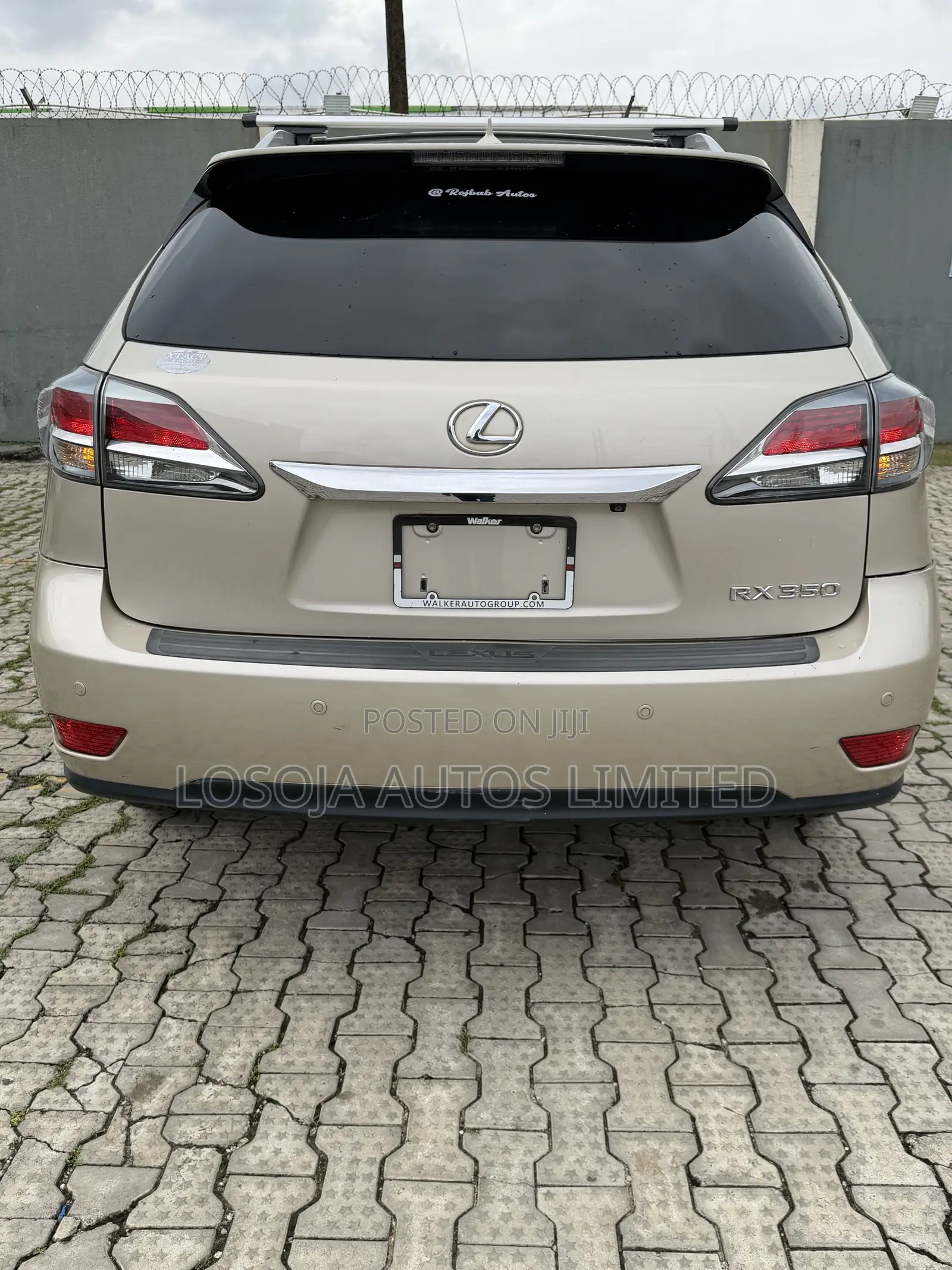 Lexus RX 350 FWD 2013 Gold